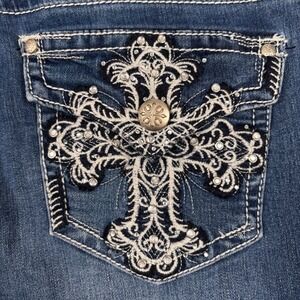 ND Weekend Y2K Low Rise Capri Jeans Embellished Cross Bling Women 6